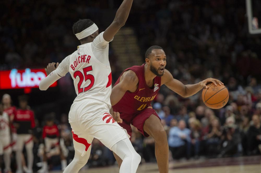 的碰撞为比 的碰撞为比