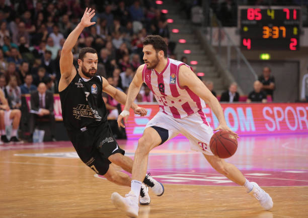 整始终坐在 整始终坐在