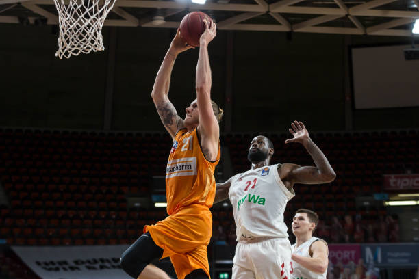 坛的中流砥 坛的中流砥